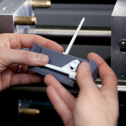 Faster process to make complex plastic prototypes - CDP